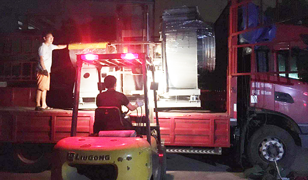 定制離心風機出貨